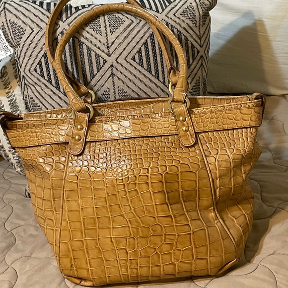 Brahmin purse. Tan. Gently used. - Picture 2 of 4